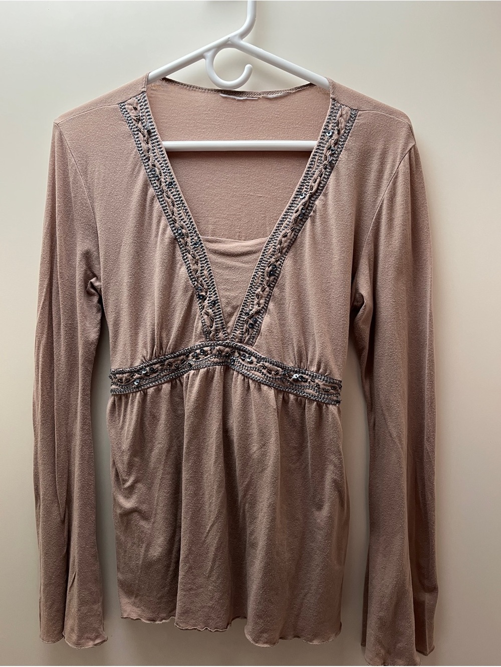 EMBROIDERY BEADED SEQUIN LONG-SLEEVE TIE-IN-BACK T-SHIRT BLOUSE (L-M-S)